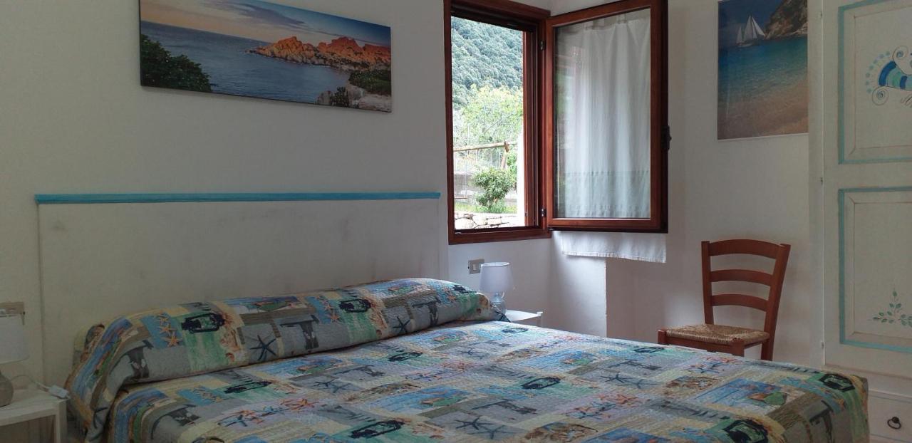 Casa Lucia Campagna Relax Guest House Dorgali Ngoại thất bức ảnh