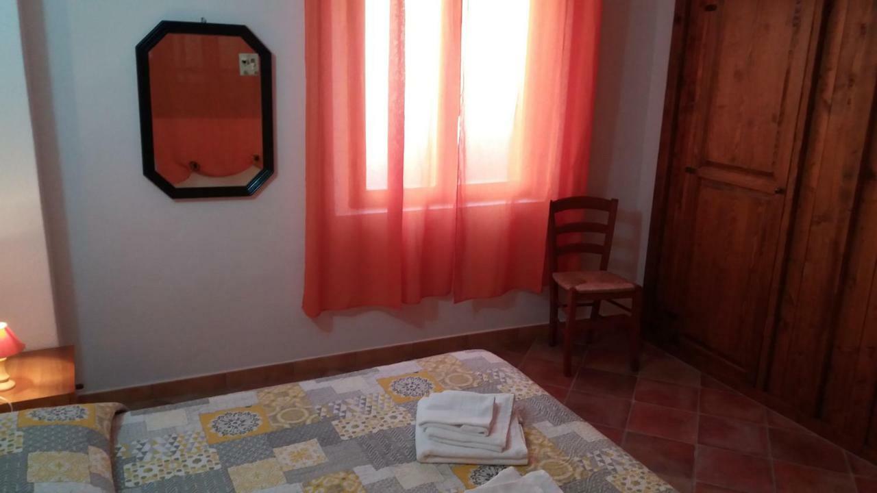 Casa Lucia Campagna Relax Guest House Dorgali Ngoại thất bức ảnh