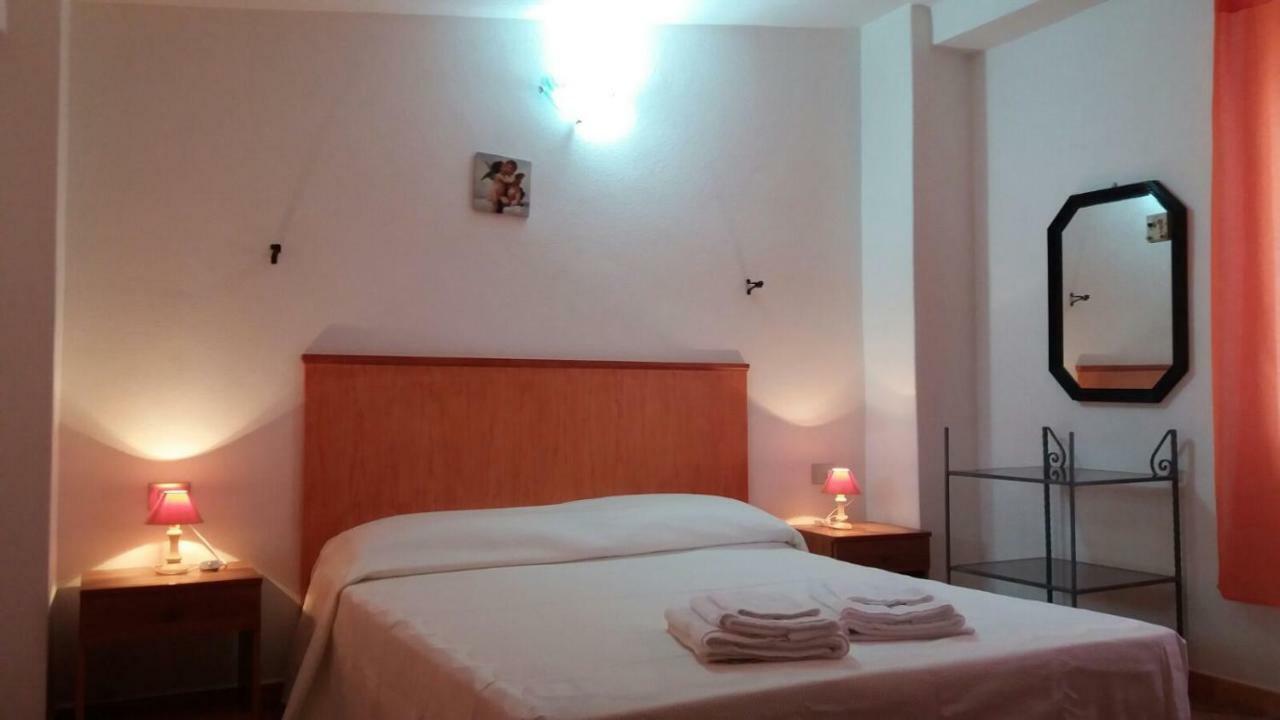 Casa Lucia Campagna Relax Guest House Dorgali Ngoại thất bức ảnh